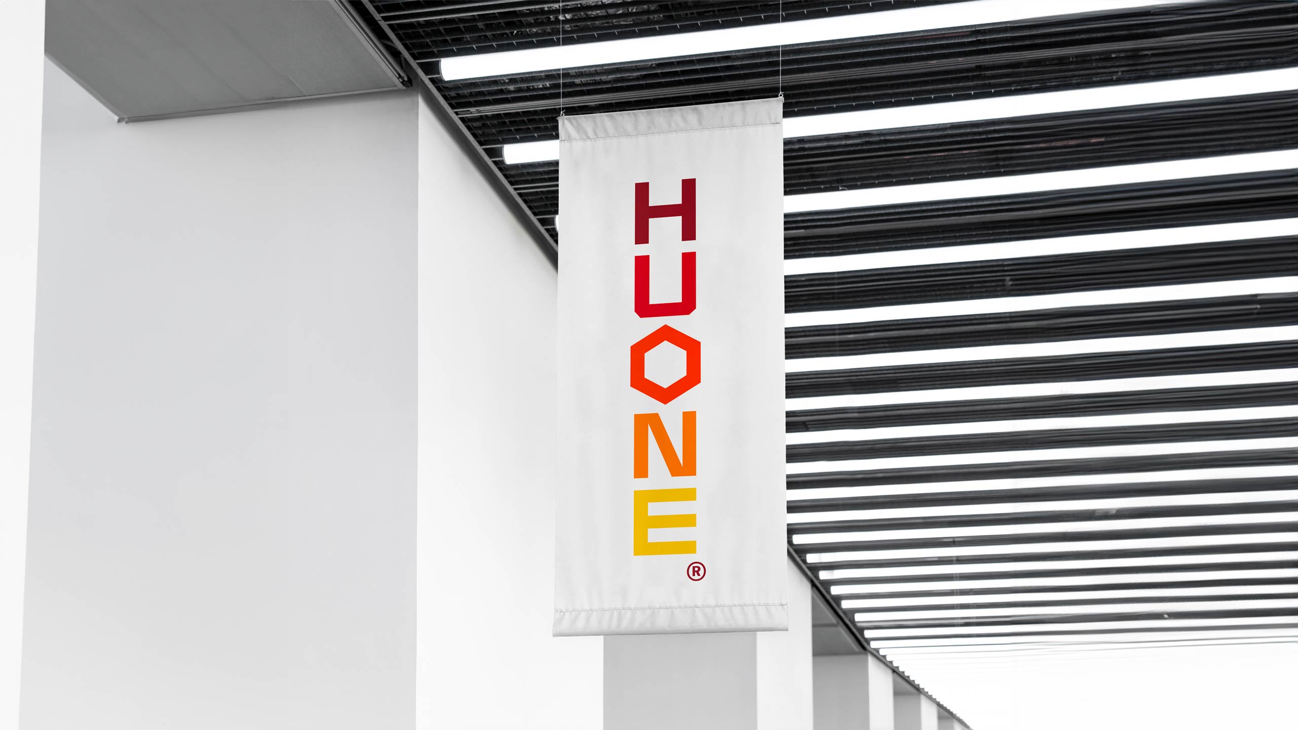 HUONE